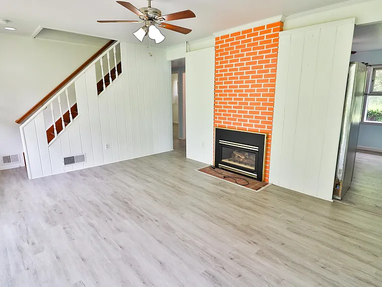 13002 Atlantic Ave — Photo 11