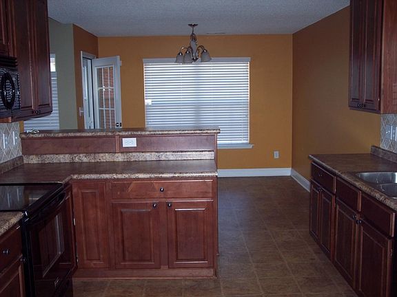 Eat in Kitchen