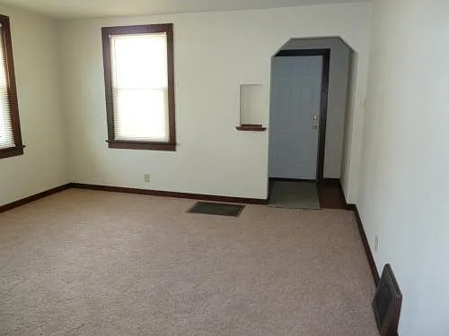 324 Polk St photo 1