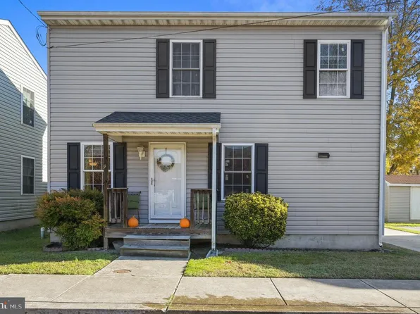9 4th St, Frederica, DE 19946