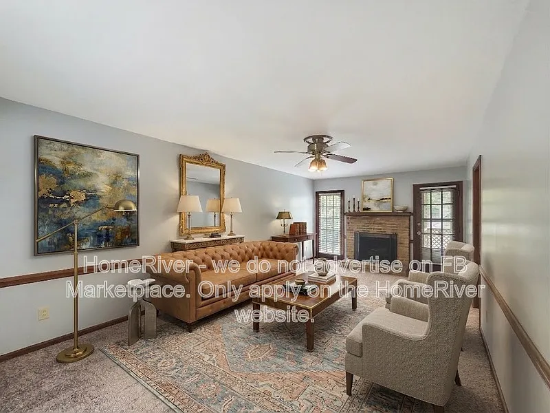 4 bed, 2.5 bath, 1515 sqft, $1,895 — Photo 3