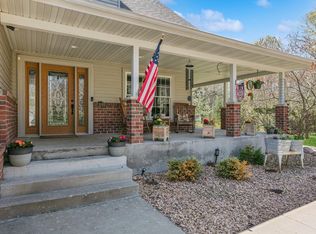 14667 30th St, Clear Lake, MN 55319