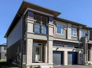 18 Copeman Ave, Brantford, ON N3V 0B3