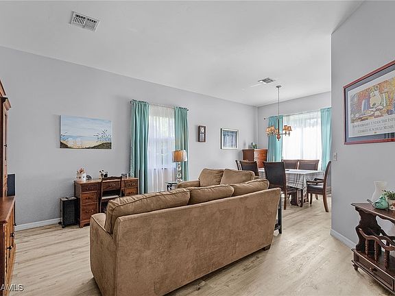 4th image of 12887 Dresden Ct