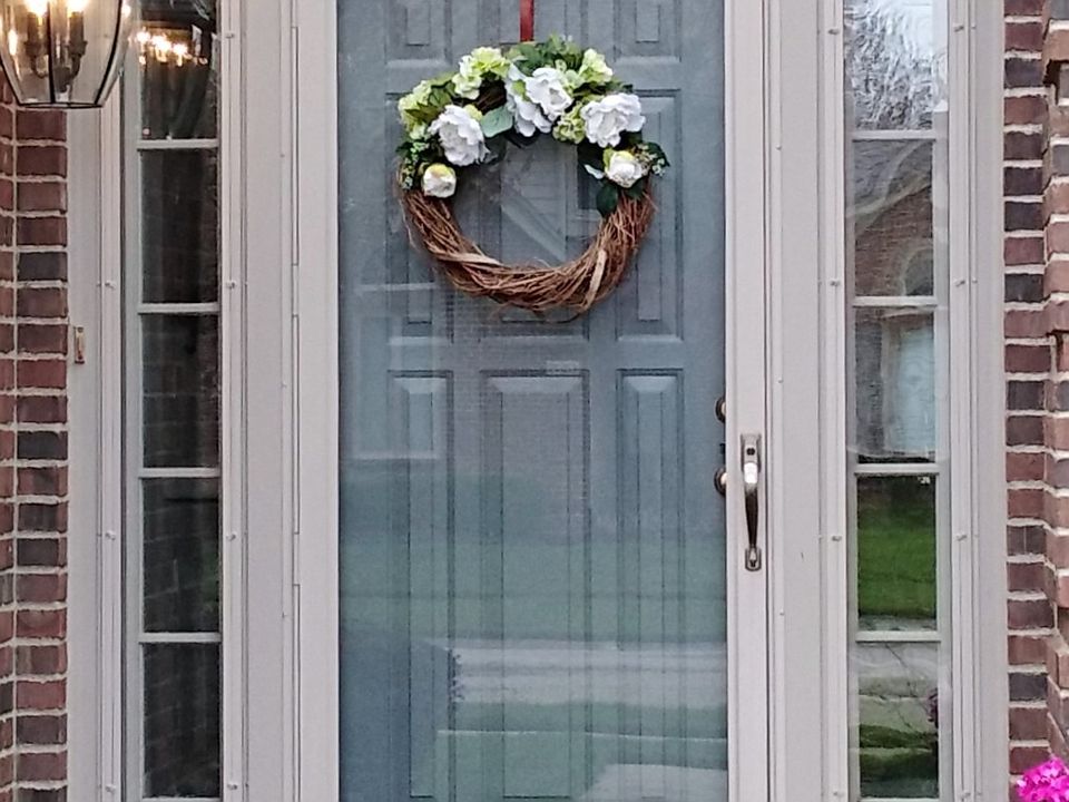 2nd image of 47506 Brockmor Dr