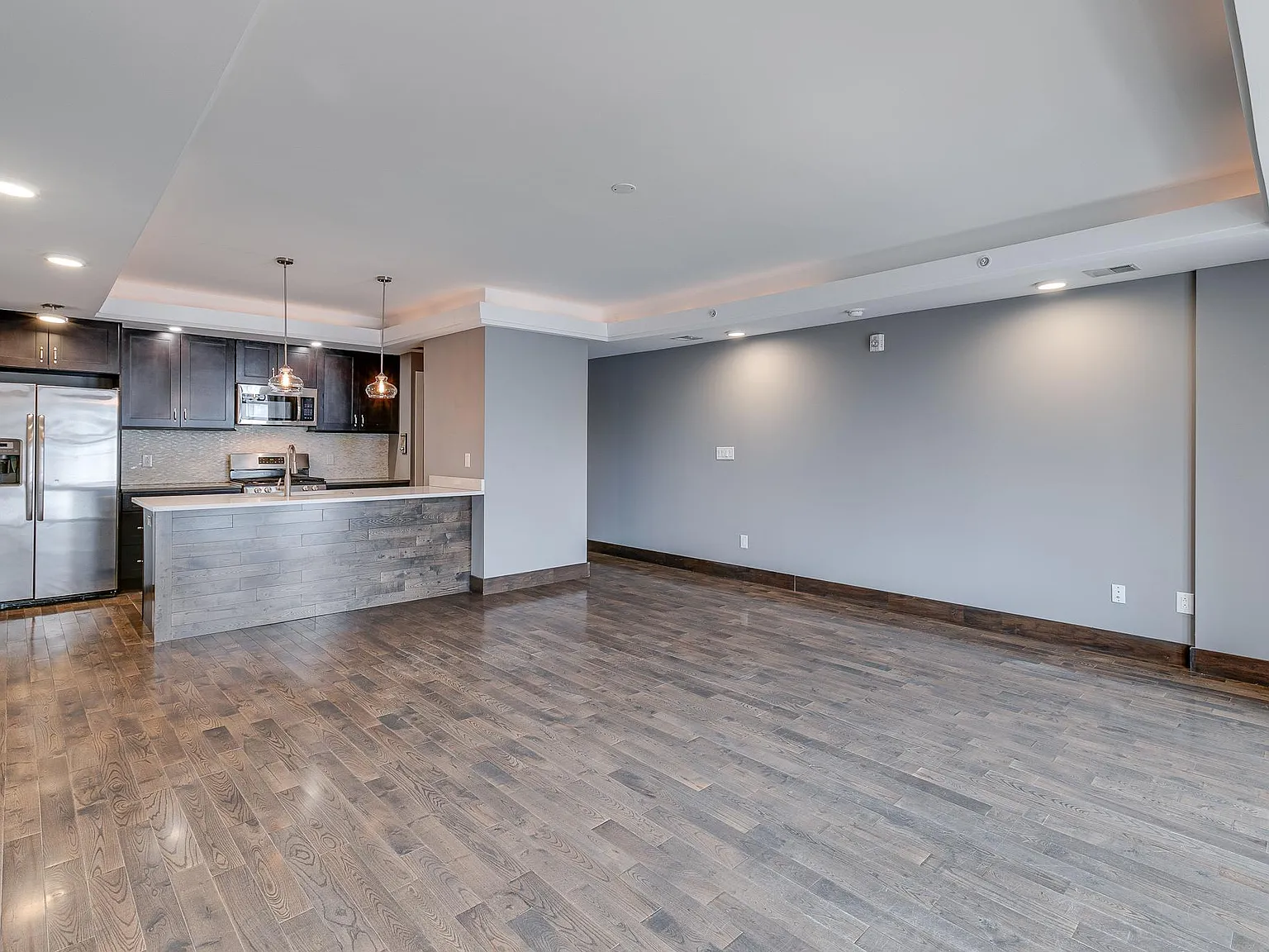 3 bed, 1500 sqft, $2,900 — Photo 1