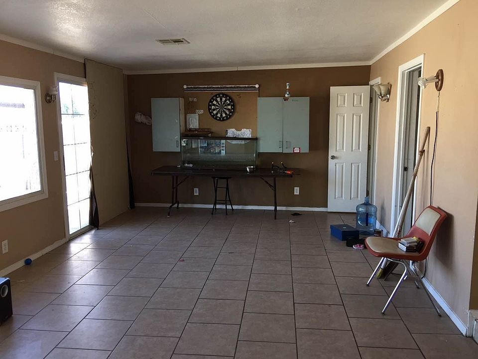 2nd image of 1716 N 33rd Pl