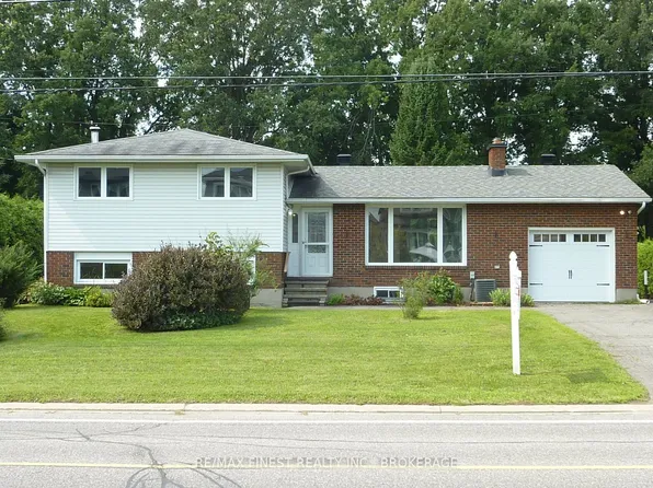 3318 Shea Rd, Ottawa, ON K0A 2Z0
