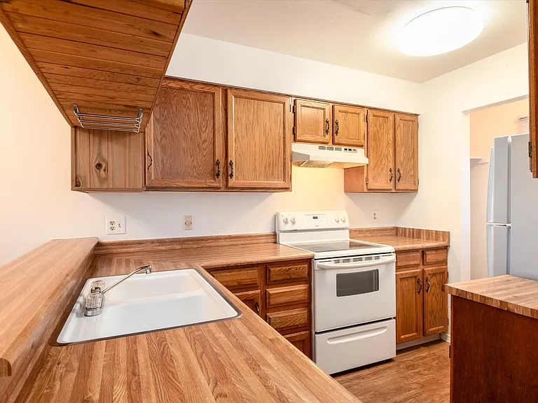 8972 W Dartmouth Pl — Photo 15