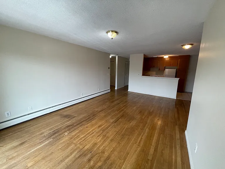 50 Green St #405 — Photo 7