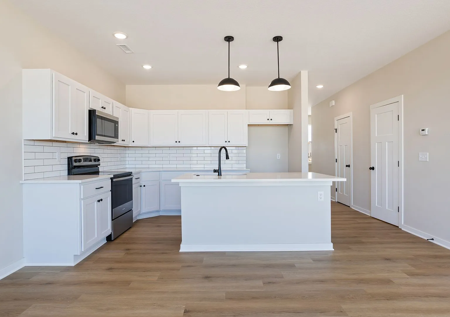 Fox Creek-Tracy Plan — Photo 4
