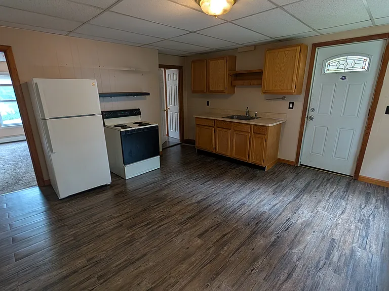 91 Regan St #1R — Photo 1