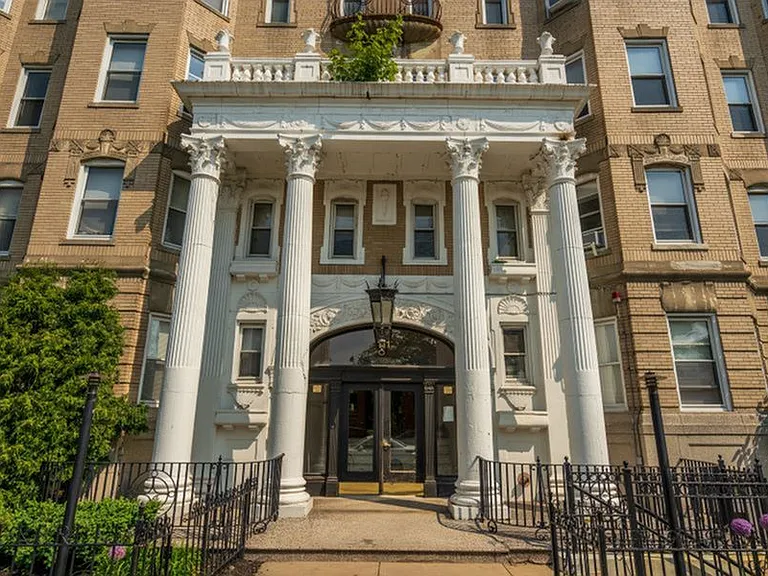 111 Park Drive — Photo 11