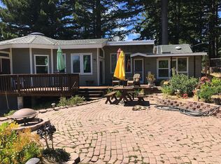 16869 Lauri Ln, Occidental, CA 95465