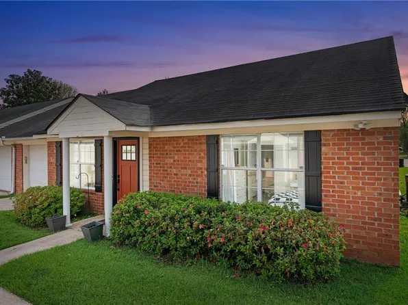 107 Starlight Dr, Natchitoches, LA 71457