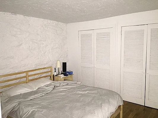 Rented by Friedman Roth Realty | media 26