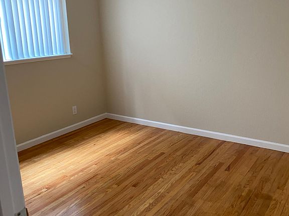5th image of 782 Coleman Ave APT C