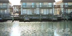 Exterior Water side