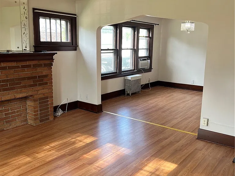 81 Concord Dr — Photo 3