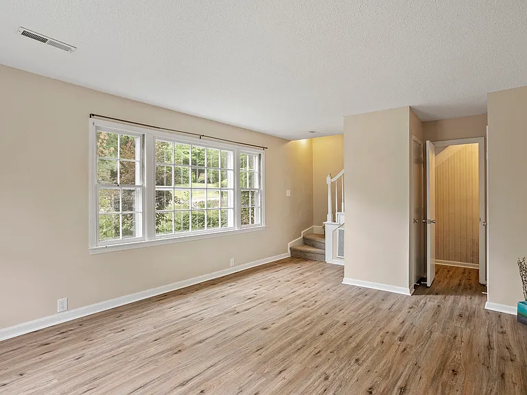 1801 Quail Ridge Rd — Photo 6