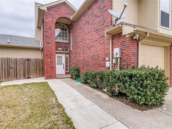 2nd image of 5103 Welbeck Ct