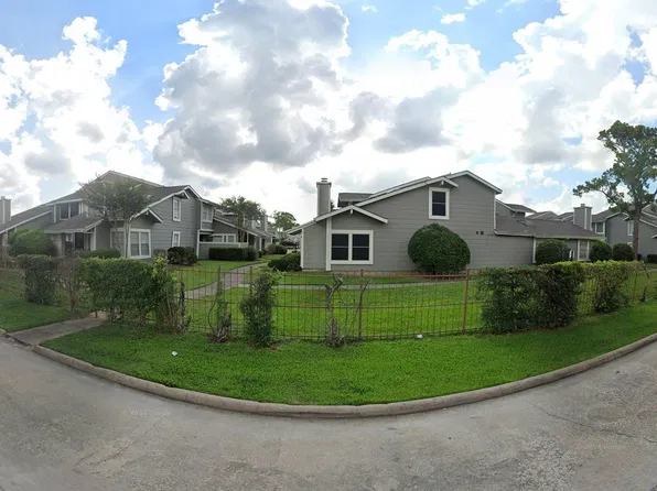 12215 Sandpiper Dr #122, Houston, TX 77035