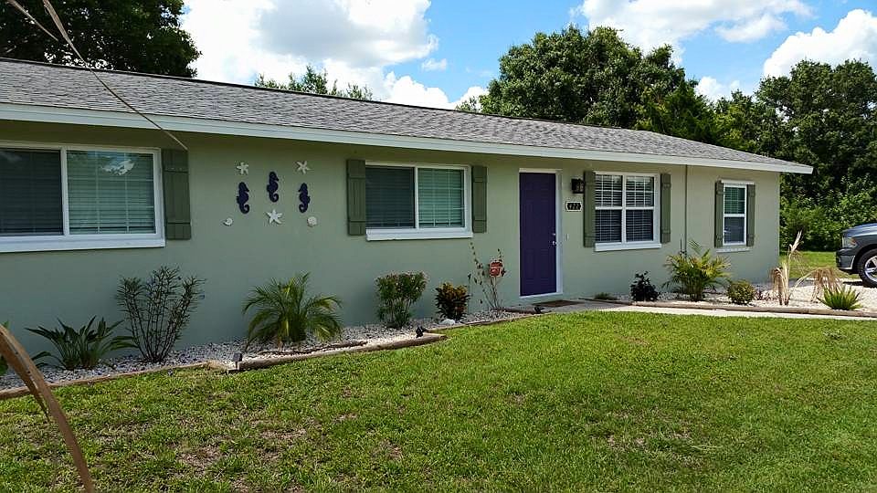 1st image of 422 East Dr