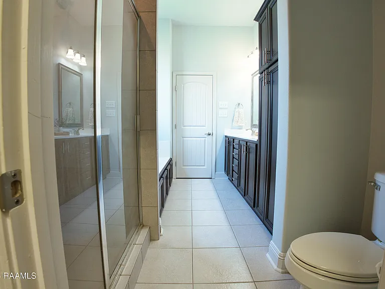 106 Pascalet Pl — Photo 30