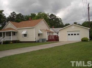 1202 E Main St, Haw River, NC 27258