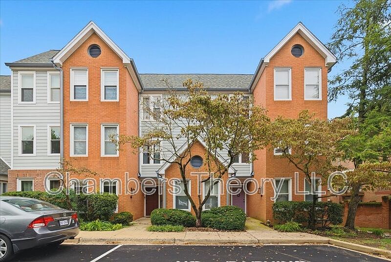1st image of 2101 N Rolfe St APT D