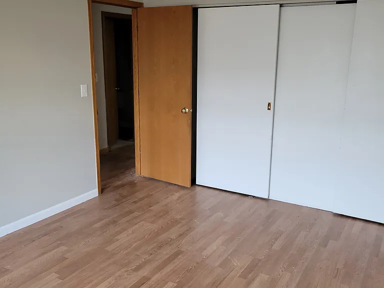 459 Skokie Ln — Photo 21