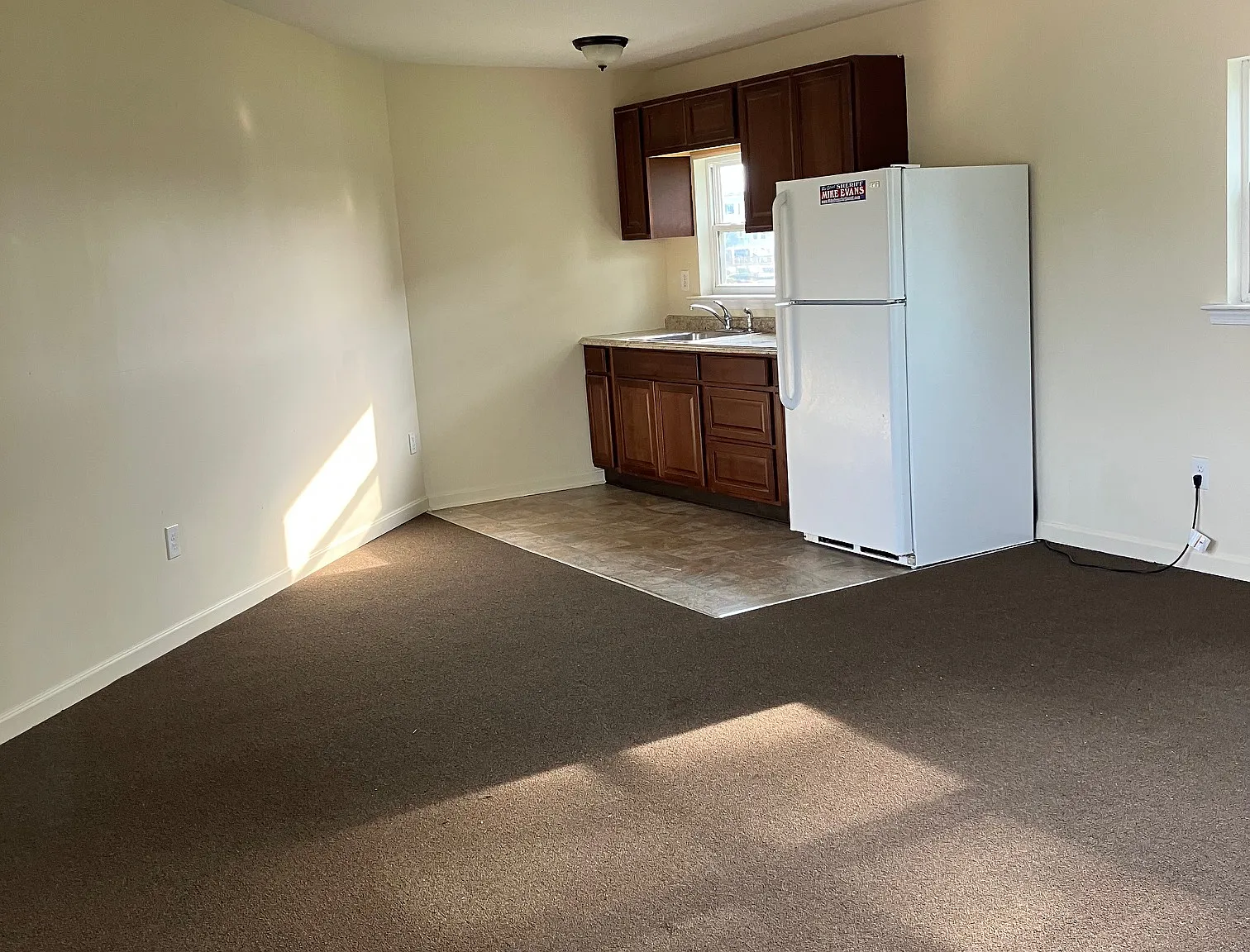 Studio, $1,095 — Photo 1