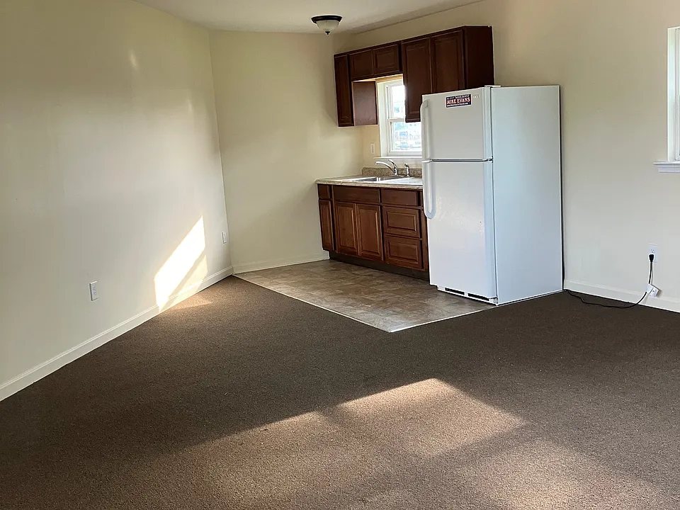 9019 Chesapeake Ave #16