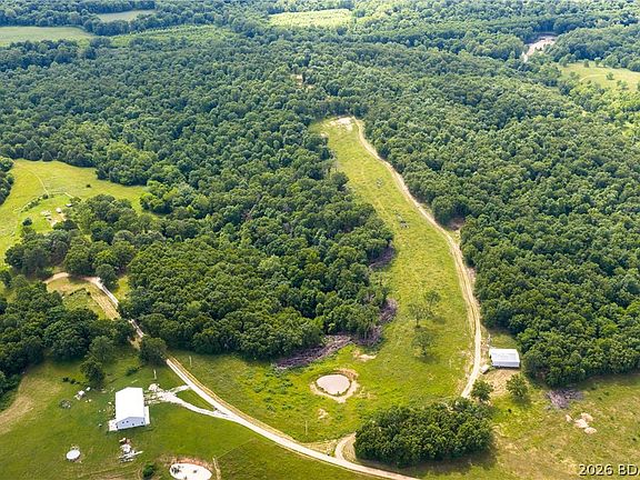 3rd image of 548 Weber Farm Rd