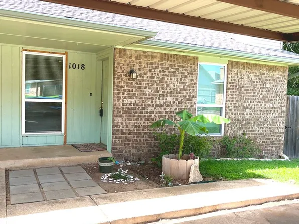 1016 1018 Acacia, 1016 Acacia Cir #1018, Noble, OK 73068