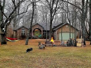 970 Equestrian Rd, Ozark, MO 65721
