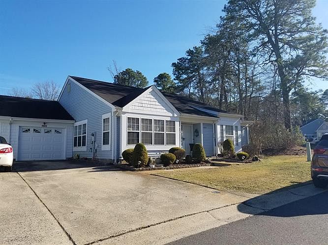 1st image of 1251B Thornbury Ln