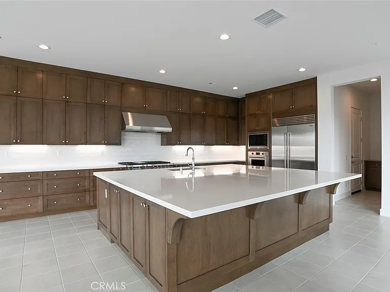20552 Edgewood Ct — Photo 13