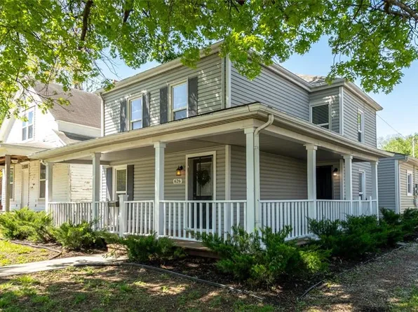 626 S Walnut St, Ottawa, KS 66067