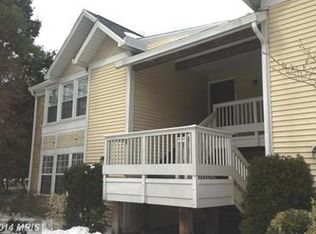 3420 Lakeside View Dr, Falls Church, VA 22041