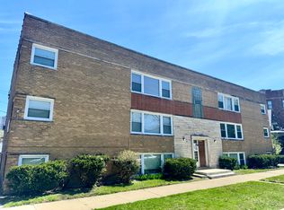 7325 S Kingston Ave #2, Chicago, IL 60649