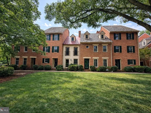 1306 Kenmore Ave #4, Fredericksburg, VA 22401