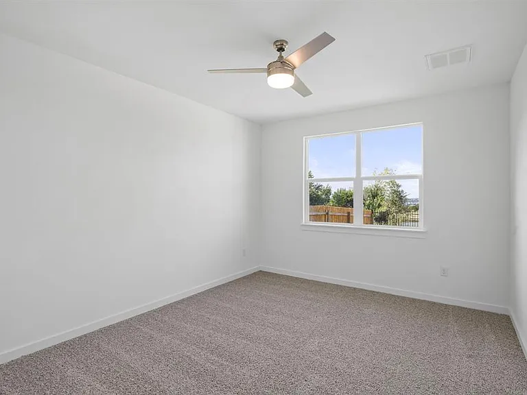 7911 Linda Michelle Ln — Photo 17