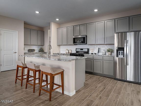 3rd image of 2171 W Desert Topaz Way