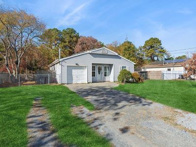 950 Provost Avenue, Bellport, NY, 11713