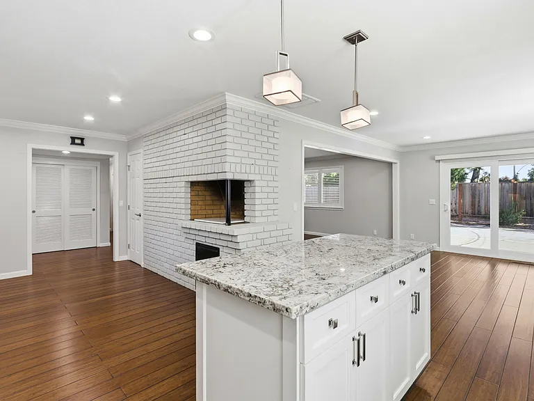 19397 Eric Dr — Photo 7