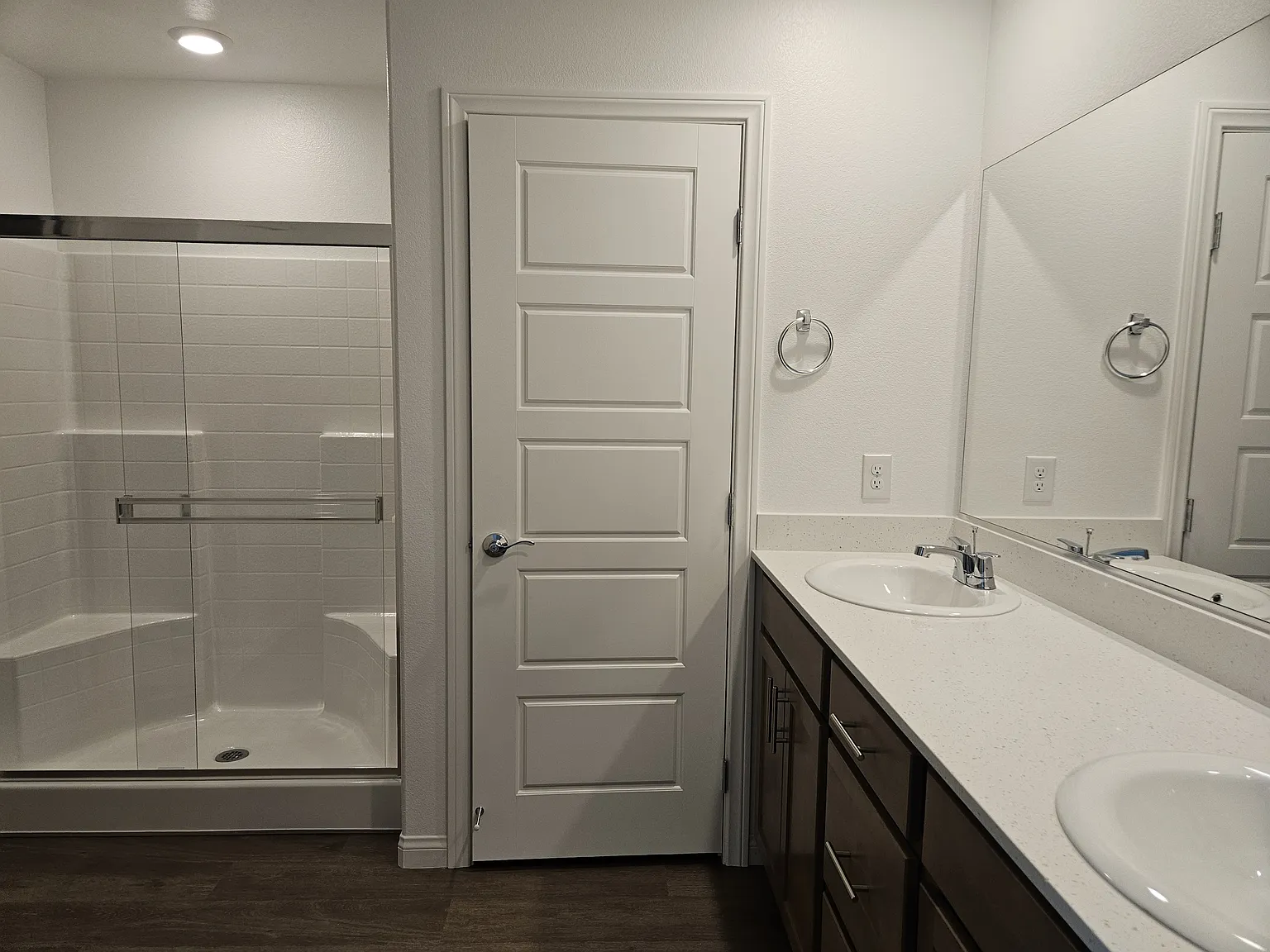 4 bed, 1872 sqft, $2,600 — Photo 4