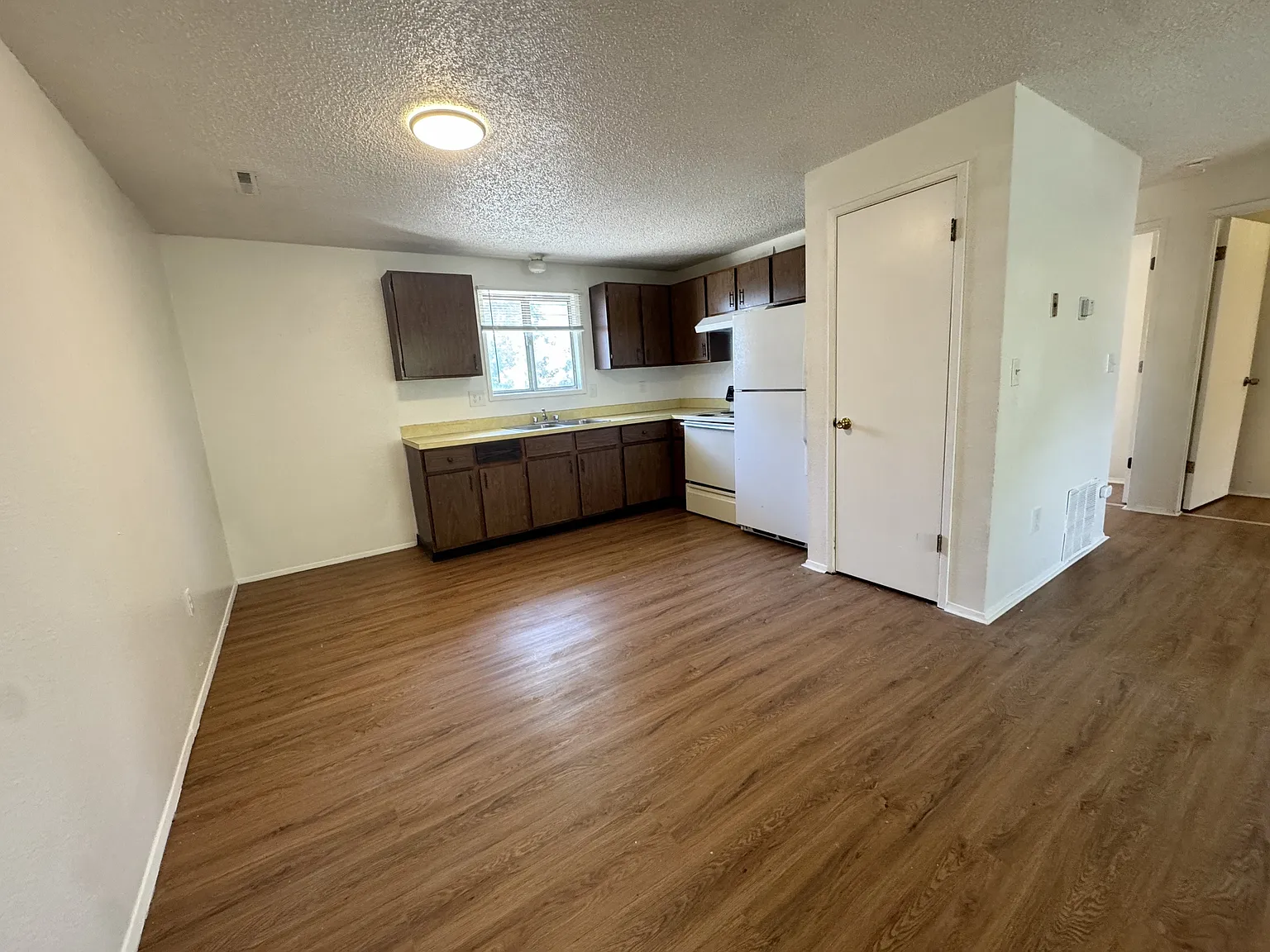 iCVL - 525 E 13th St - D — Photo 4