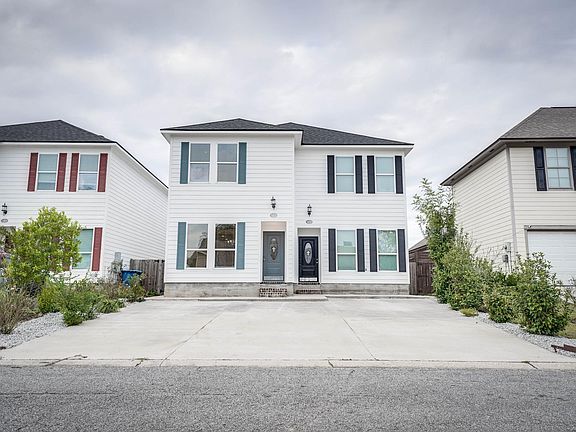 2nd image of 106 Appleoak Ave #A