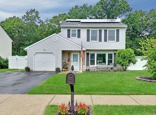 29 Independence Way, Howell, NJ 07731